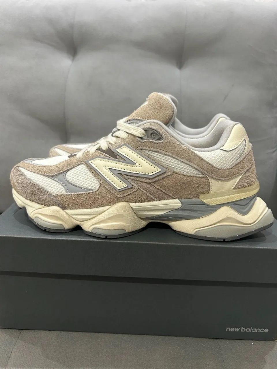 Tênis New balance 9060