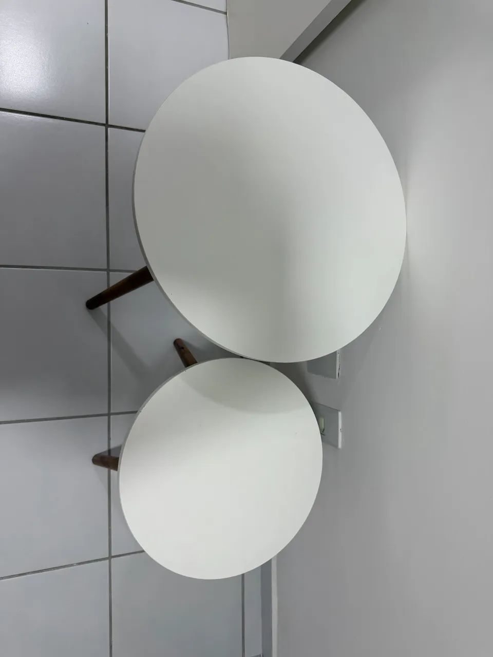 Mesinhas laterais  - Foto 2