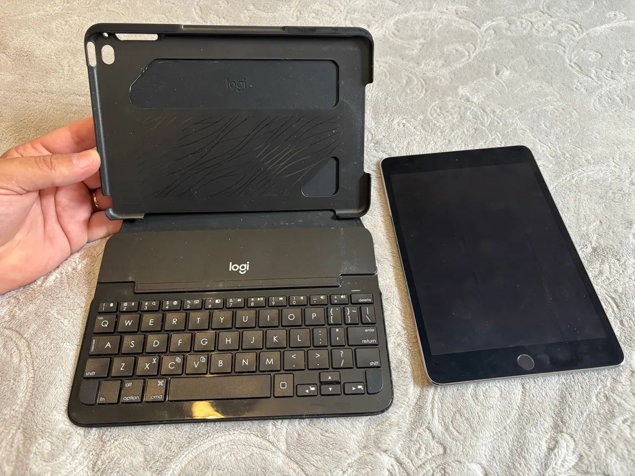 Teclado Logitech Focus para iPad Mini 4/5 - Foto 2