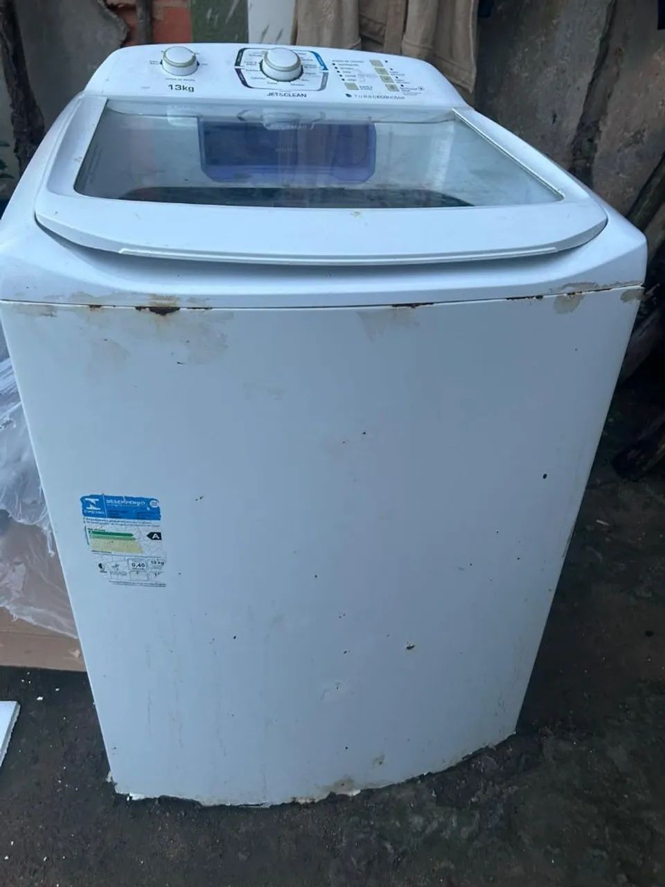 Máquina de lavar para retirar peças 