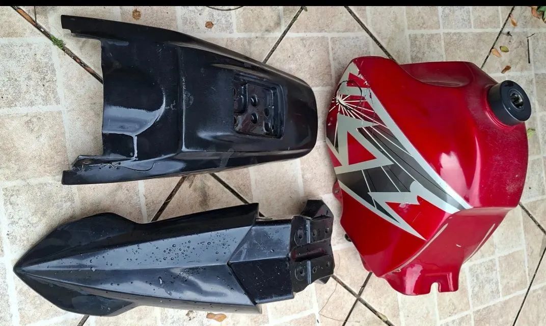 Tanque Yamaha XT225, Original / perfeito estado - Foto 5