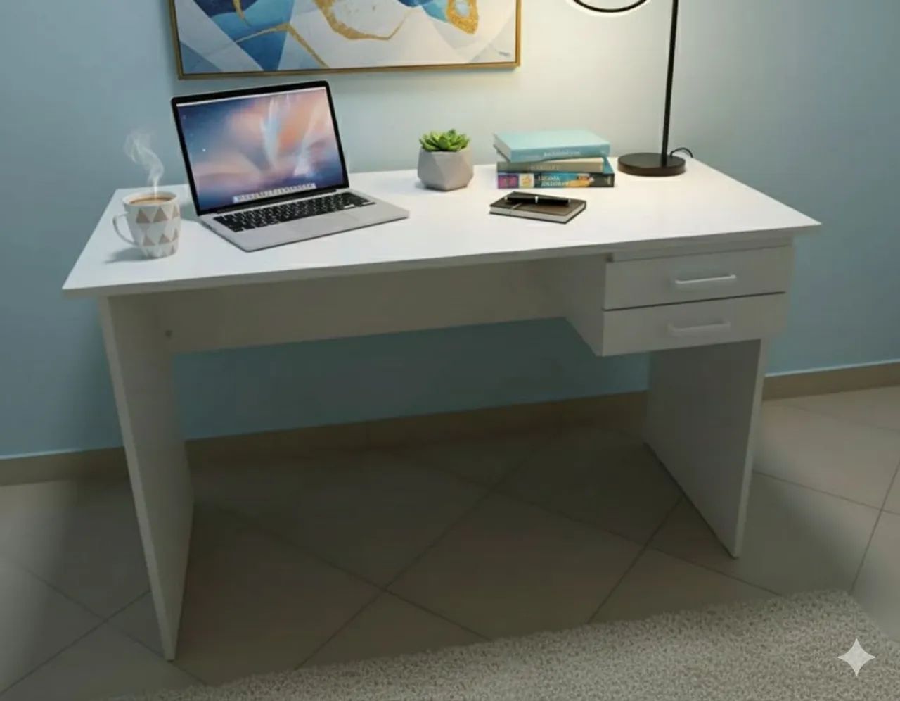 Mesa robusta com 2 gavetas