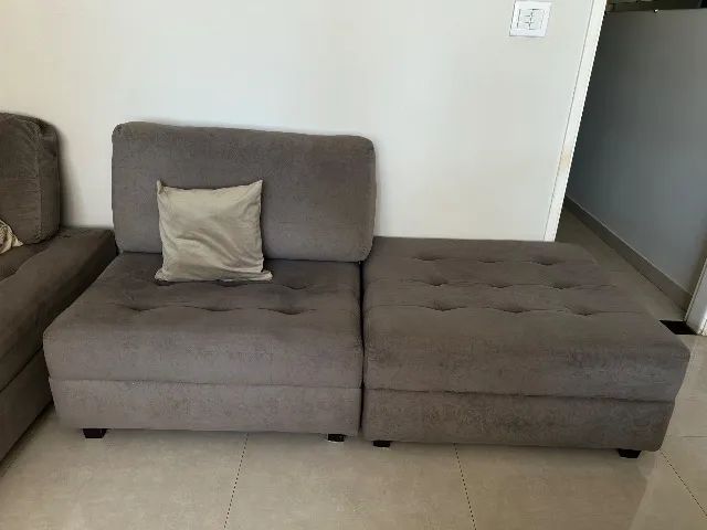 SOFÁ MODULAR - ÓTIMO ESTADO Valor: R$ 2.000,00  Estrutura em madeira  - Foto 2