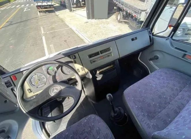 Mb 710 Plus Baú 2012 - Foto 4