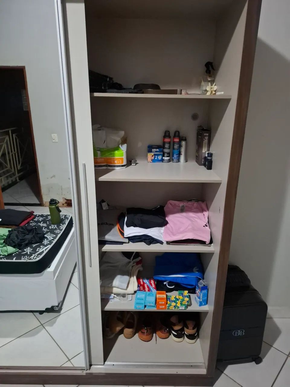 Guarda roupas  - Foto 2