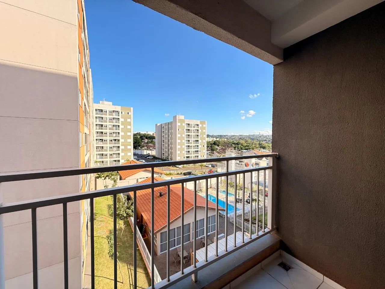 Apartamento para alugar em Maringá, Jardim Tropical, com 2 quartos, com 45.33 m² - Foto 4