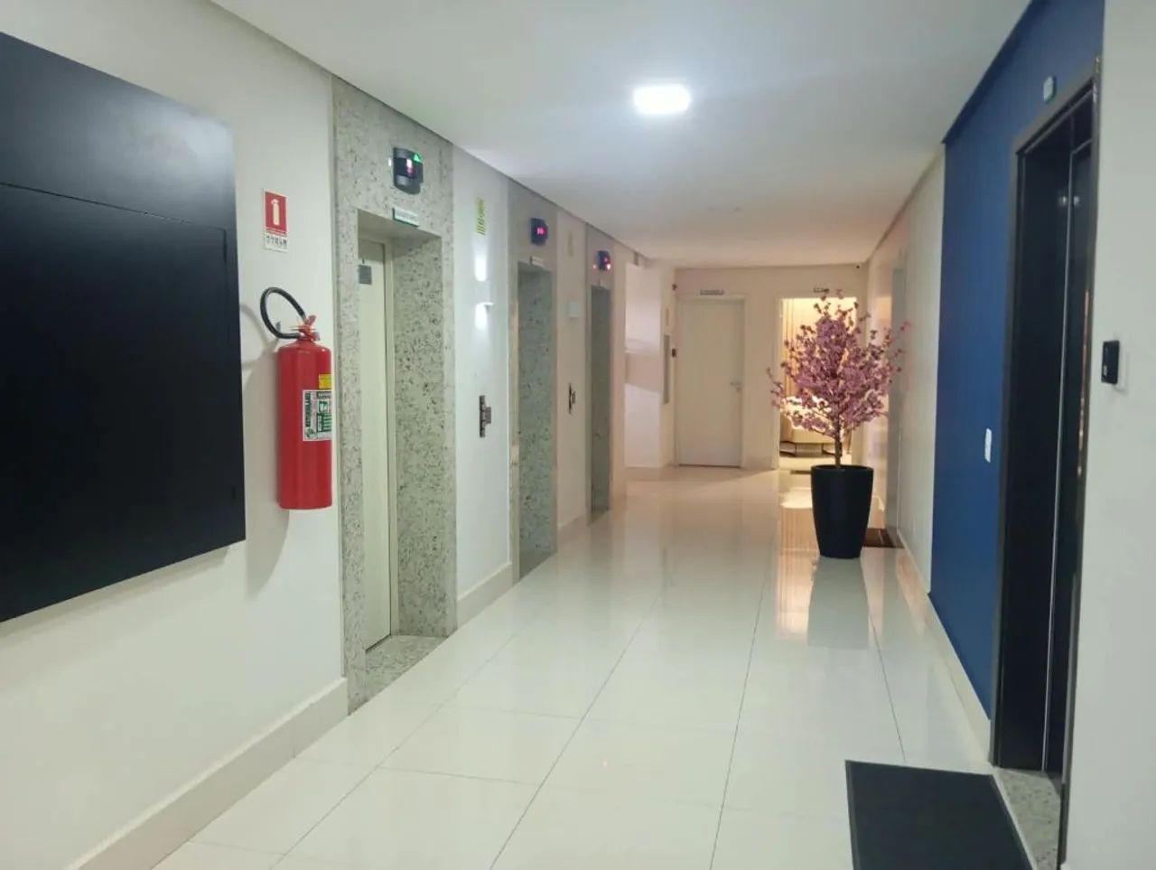 Locação de Comercial / Sala na cidade de ARAPONGAS - Foto 4