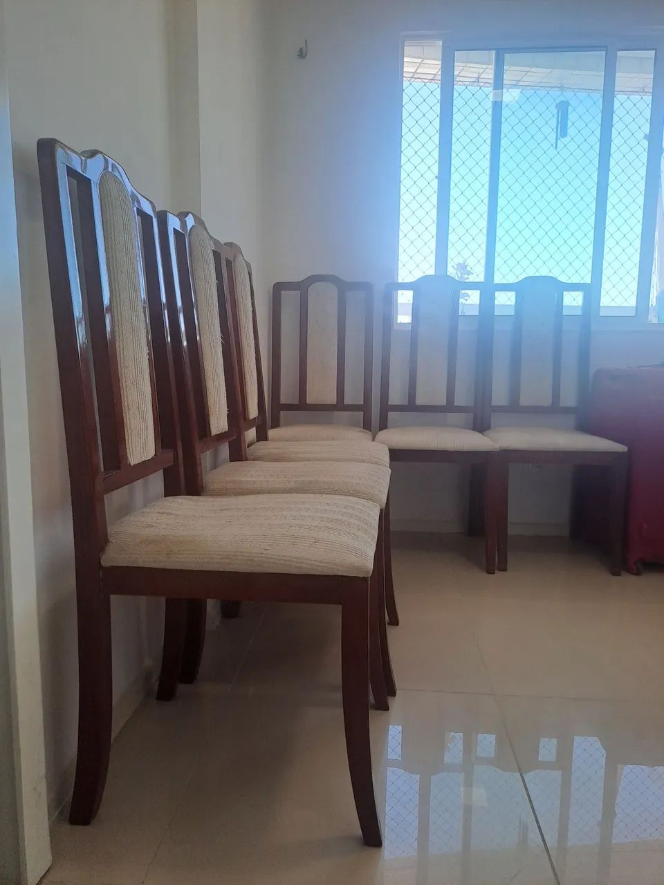 Seis cadeiras de mesa de jantar em mogno - Foto 2