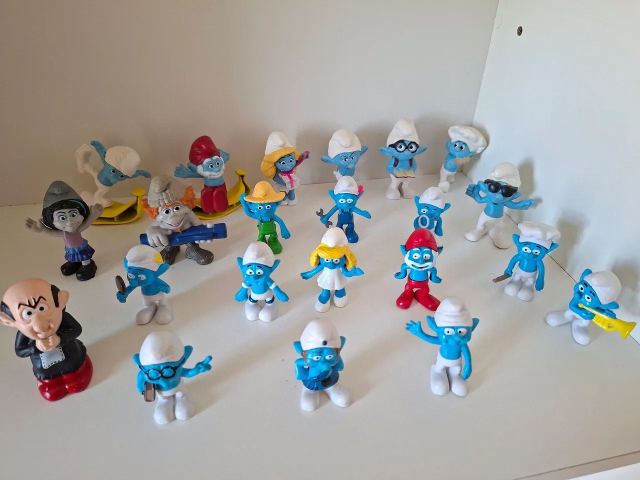 Lote de Smurfs diversos Coleção Smurfs