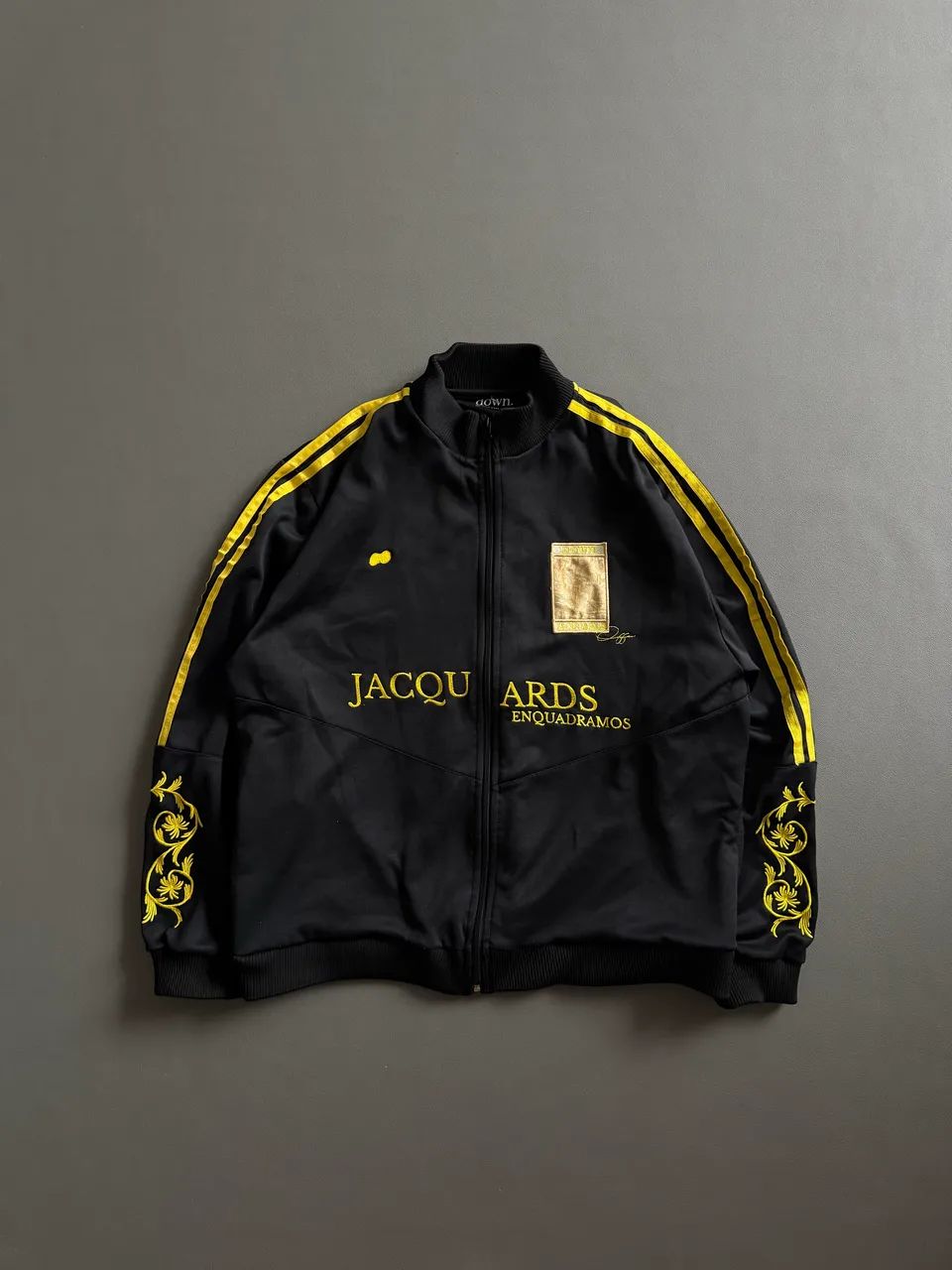 Down Jacquards Enquadramos