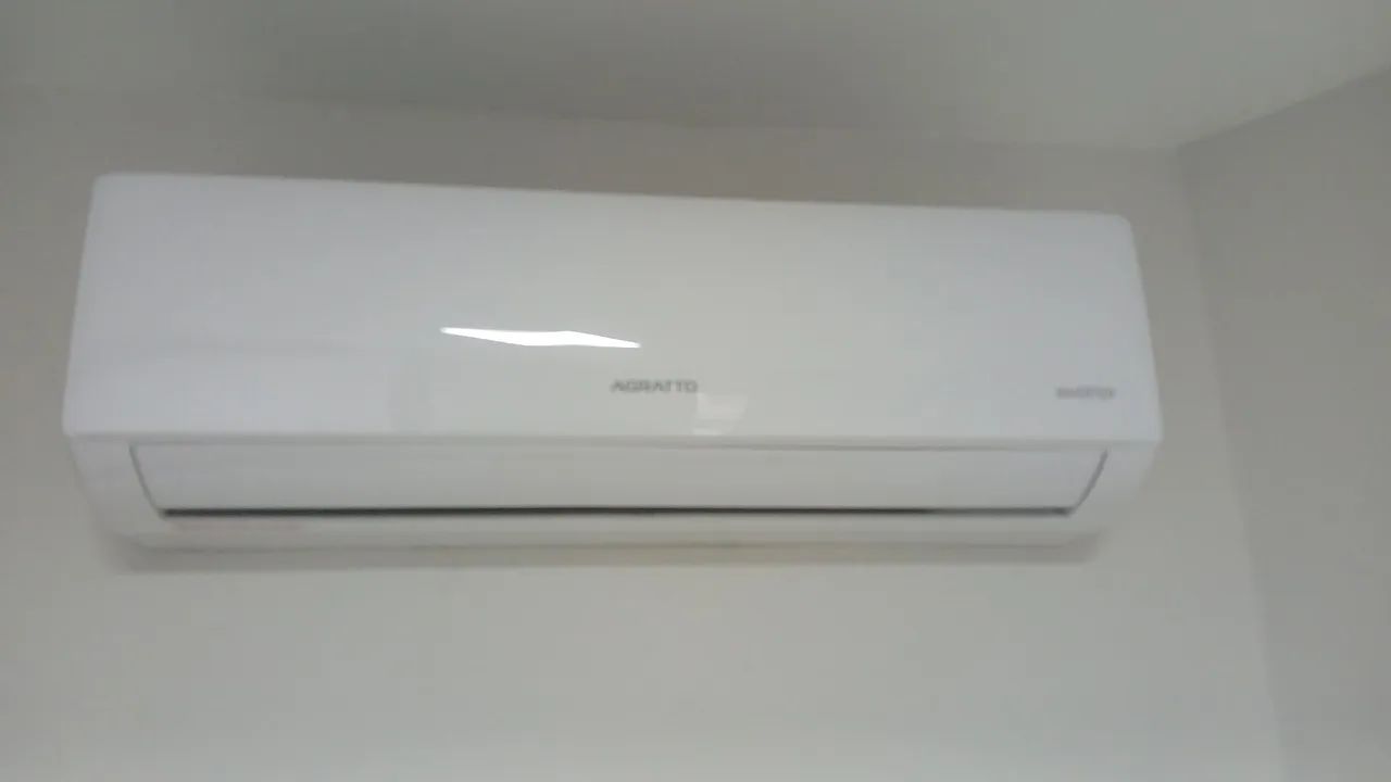 Ar condicionado Split inverter Agratto 12000 BTUs
