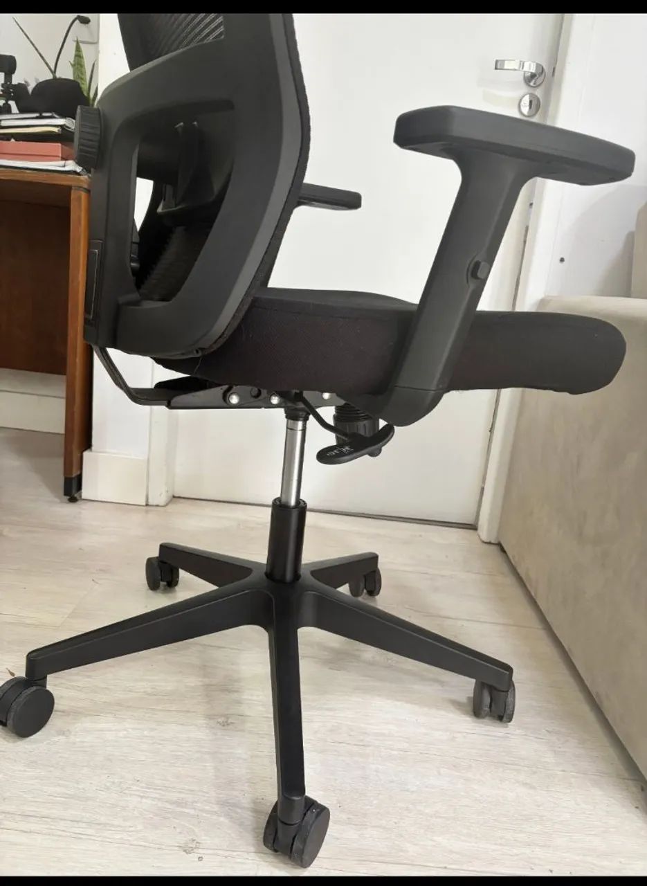 Cadeira de escritório.  - Foto 3