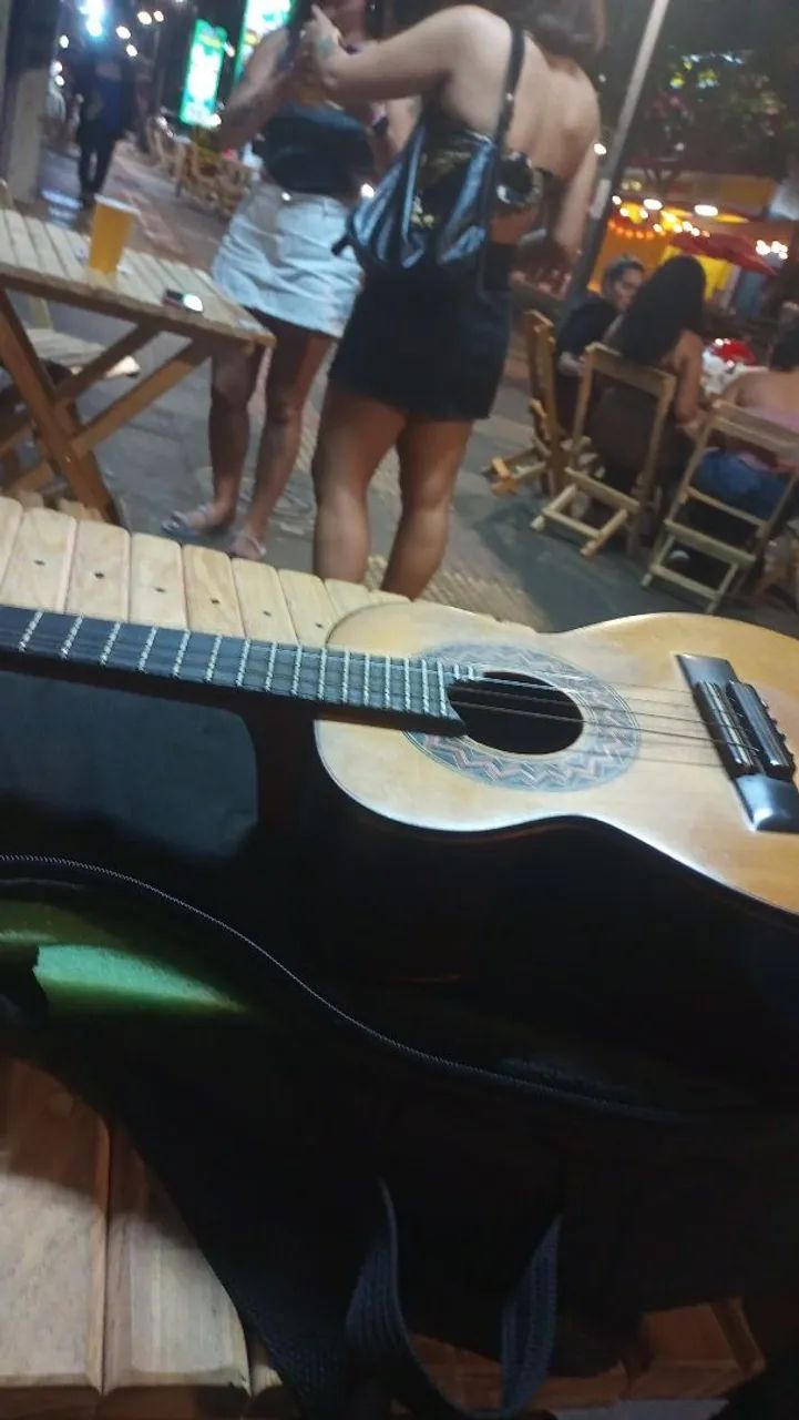 Contrate samba e pagode 