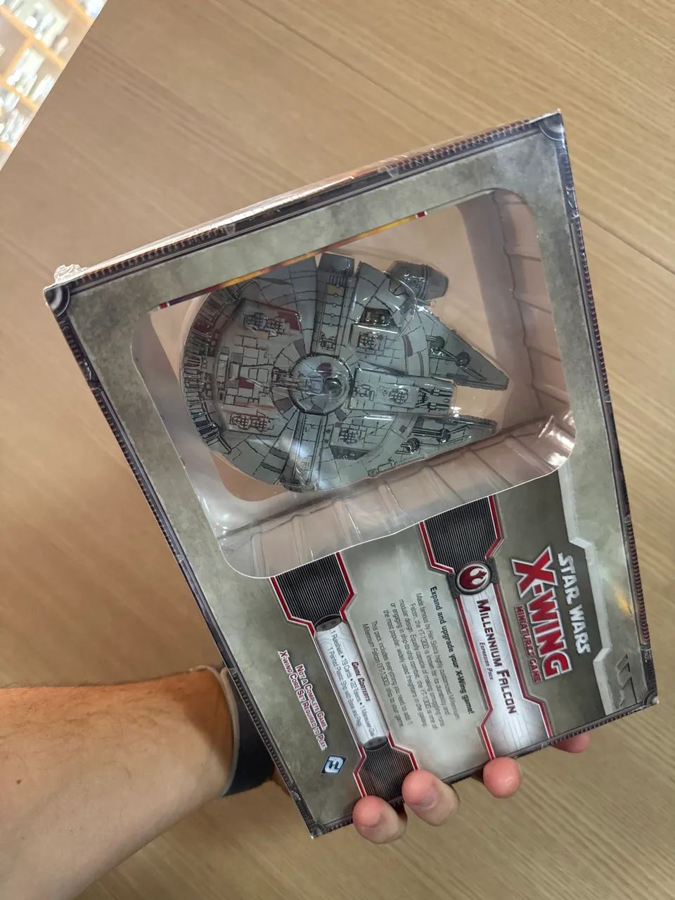 Star Wars X-Wing Millenniun Falcon lacrada na caixa - Foto 2
