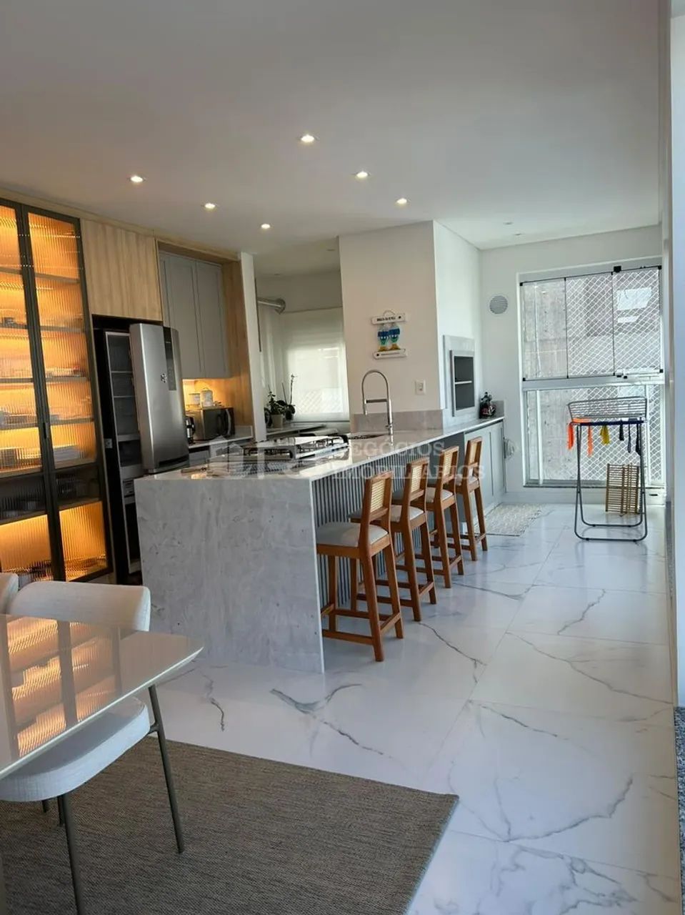 APARTAMENTO EM MEIA PRAIA - Foto 5