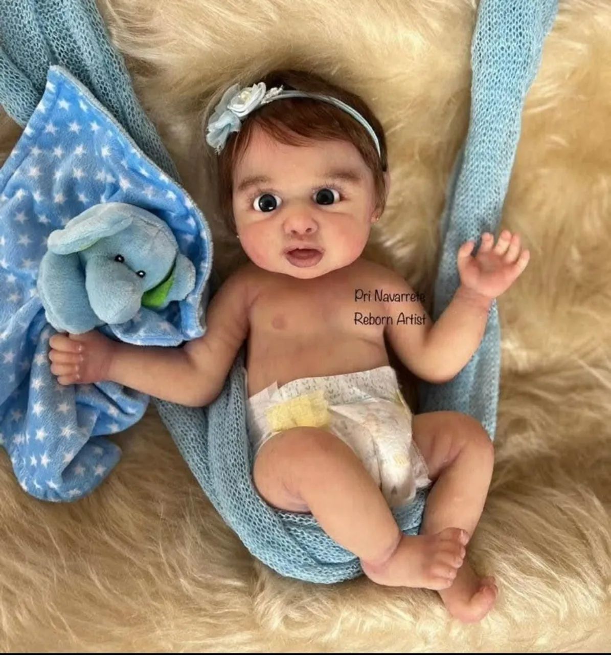 Boneca bebê reborn realista de silicone  - Foto 3