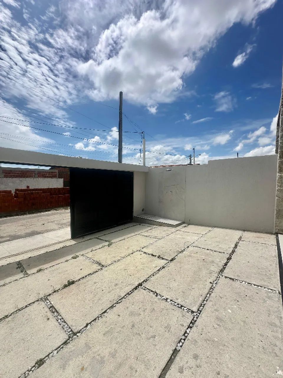Casa com quatro dormitórios sendo dois suítes no Eusébio - 134m²  - Foto 2