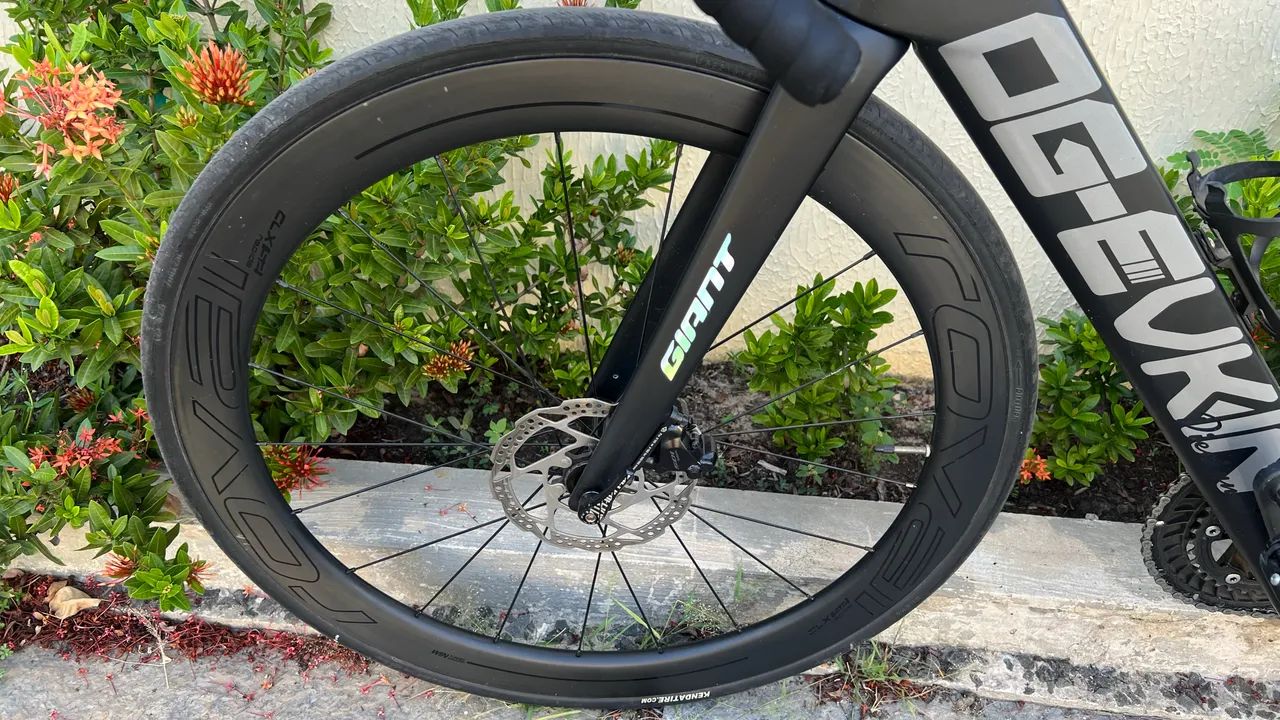 BICICLETA SPEED EM CARBONO - Foto 5