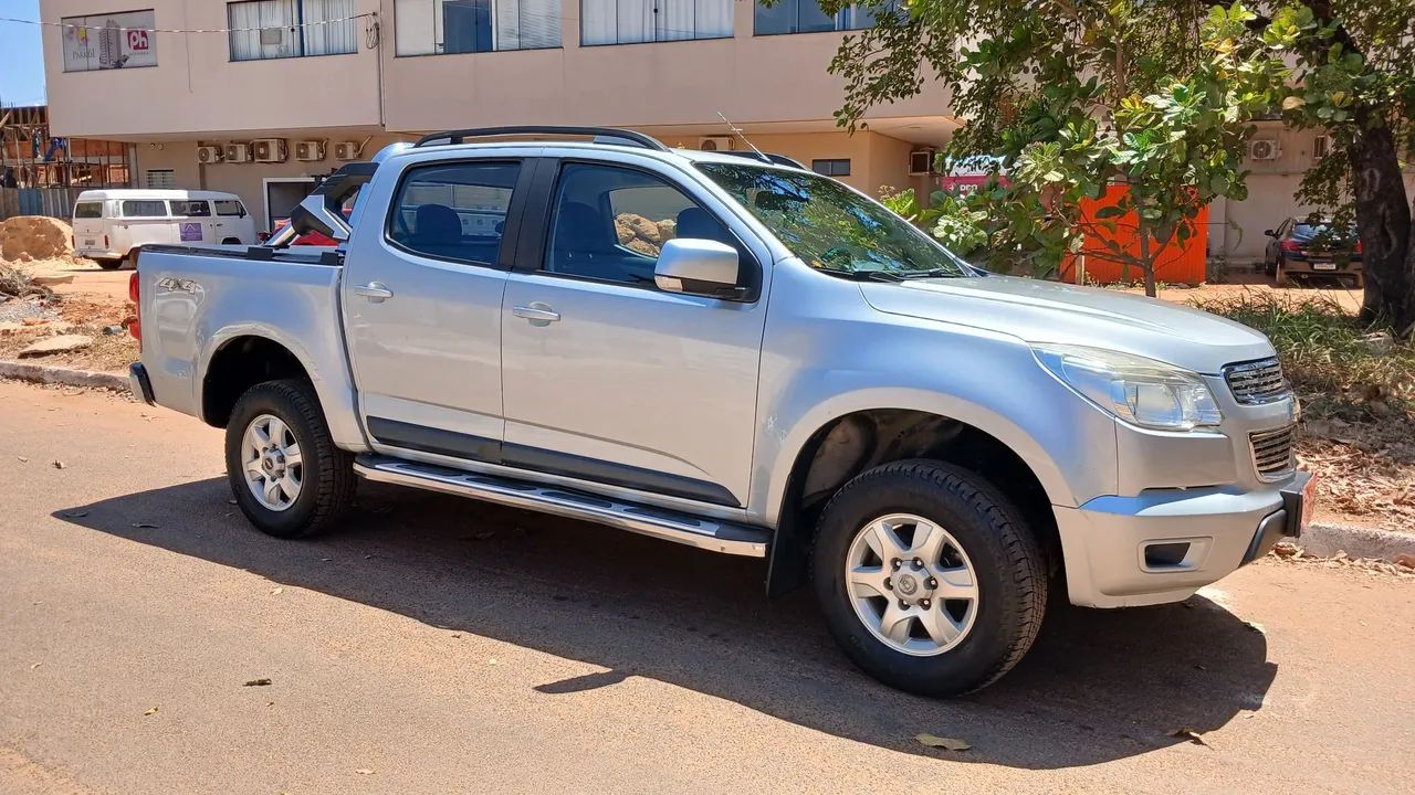 Chevrolet S10 Pick-up LT 2.5 Flex 4X4 CD 2015 - Foto 3