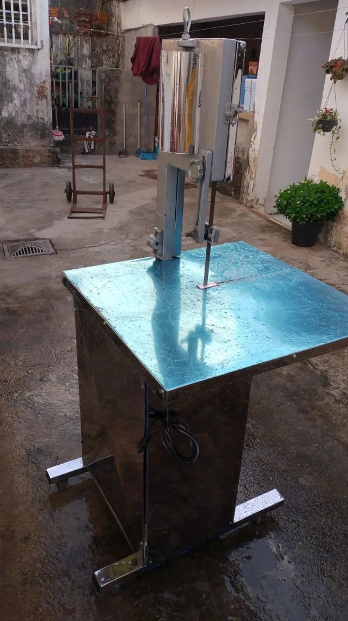 Serra de Fita para Açougue 
