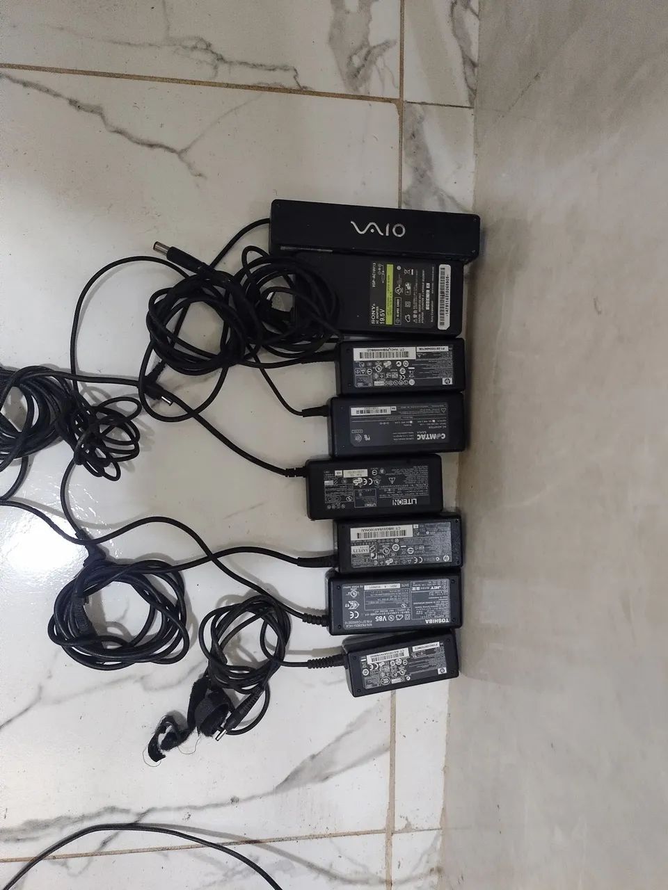 Fonte para notebook todos funcionando 
