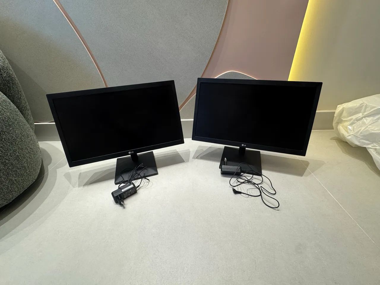 Monitor Lg 19.5?