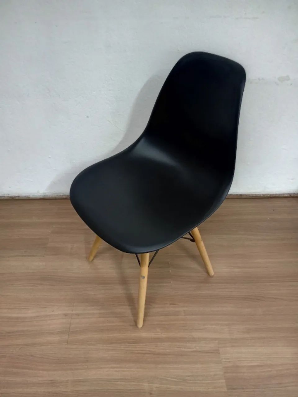 Cadeira Design Charles Eames em ABS - Foto 3