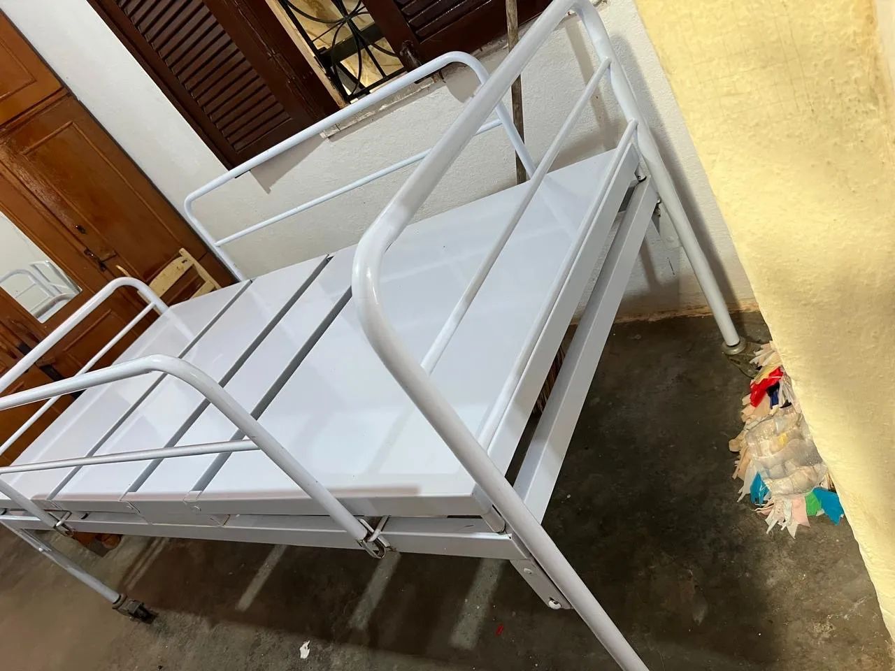 MACA HOSPITALAR EM ÓTIMO ESTADO - Foto 2