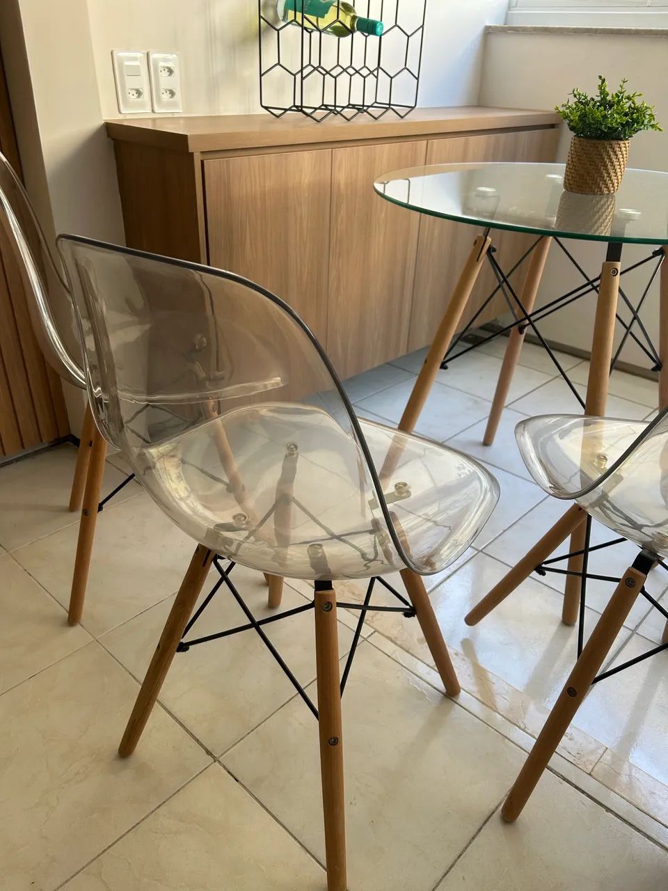 Mesa e 04 cadeiras para varanda ou cozinha - Foto 2