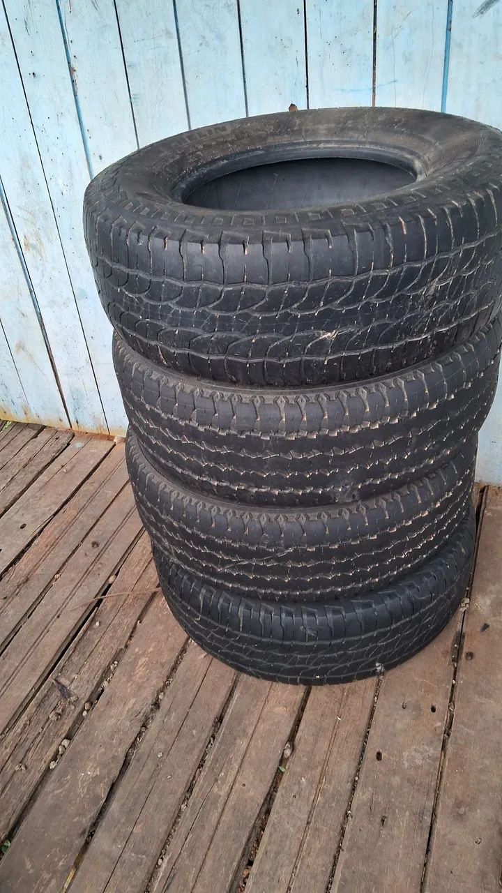 Pineu pra camionte  - Foto 2