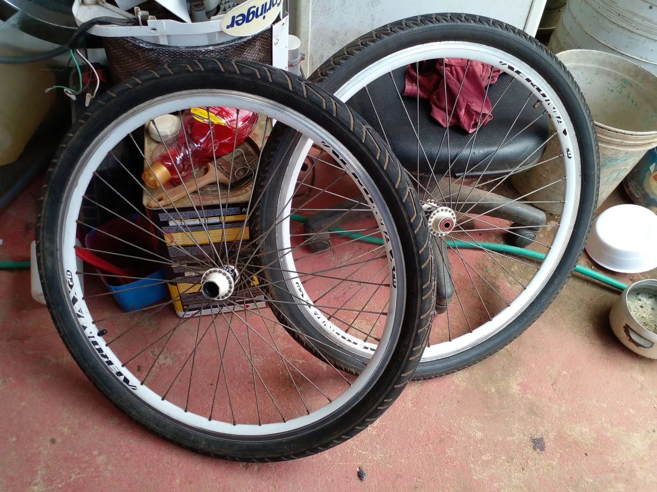 Roda aro 26 e quadro poti