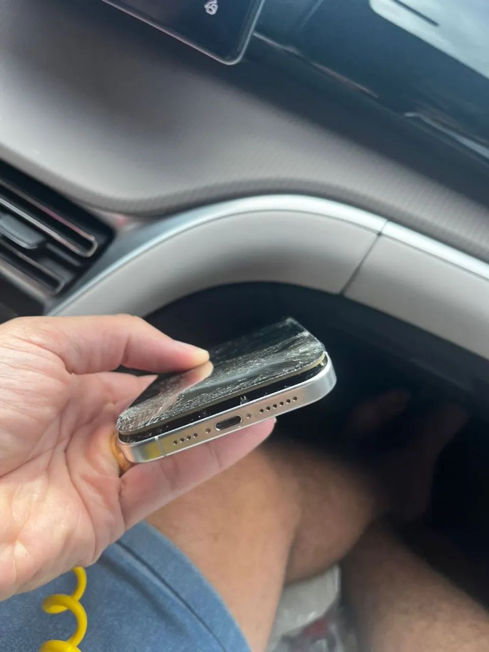 Carcaça Iphone 15 Pro Max 256GB - Foto 2