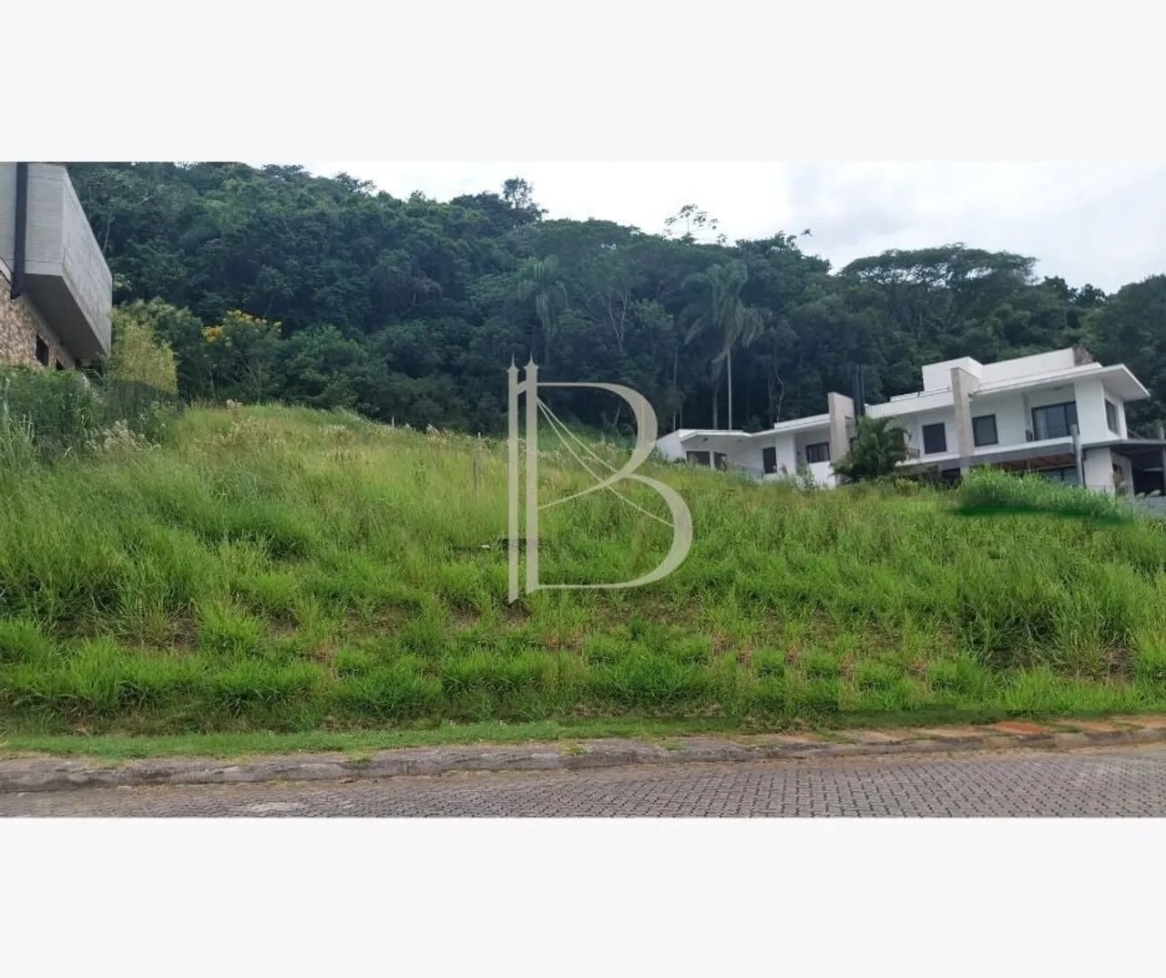Lote Condominio Fechado Córrego Grande - Foto 2