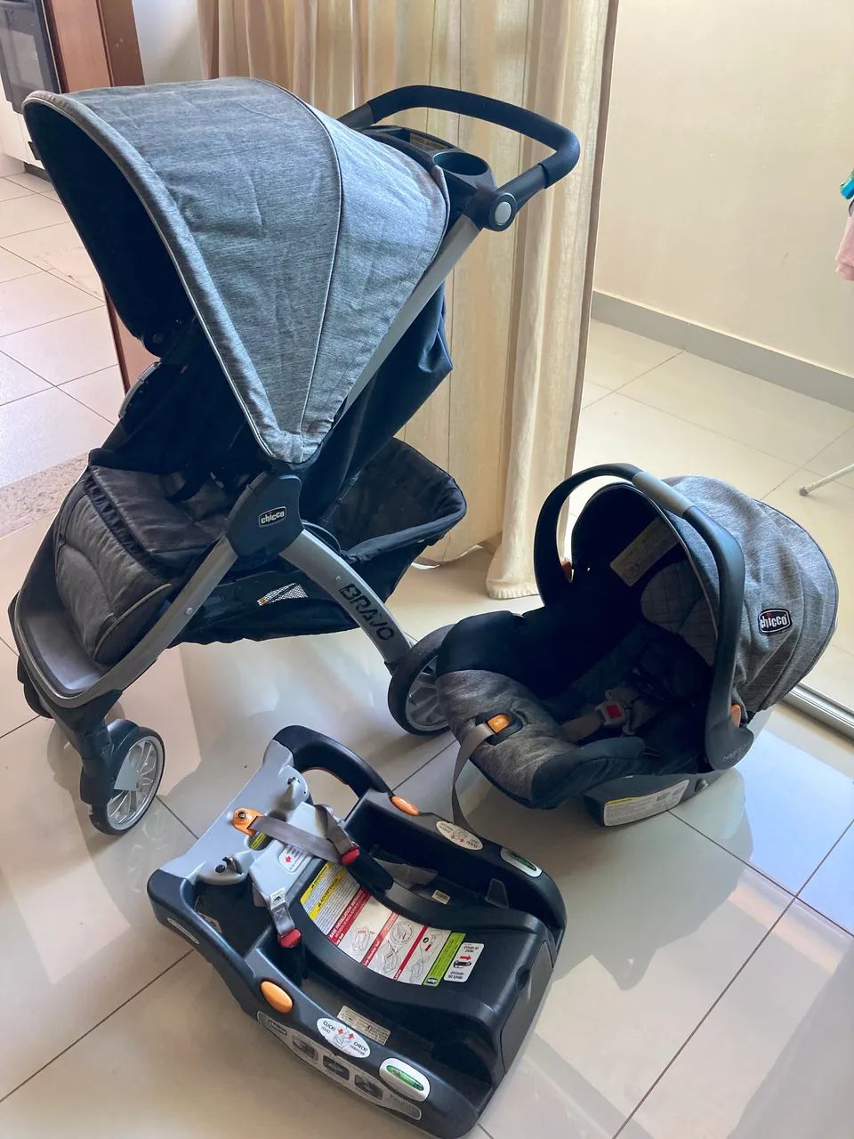 Conjunto Carrinho + Bebe Conforto Chicco - Foto 5