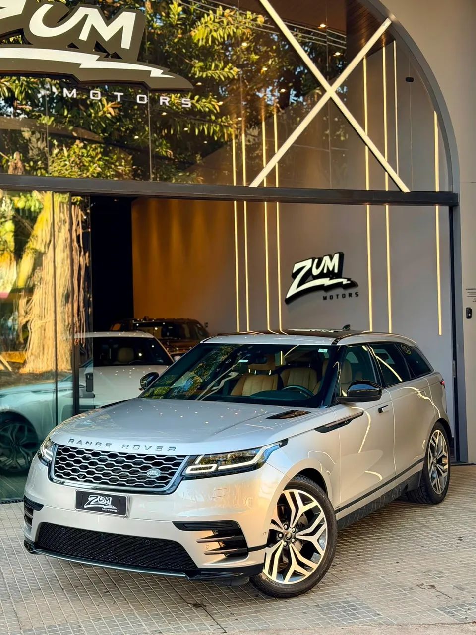 Land Rover Range Rover Velar Range Rover Velar R-DYN. SE 2.0 4X4 TB Aut. 2020 2020