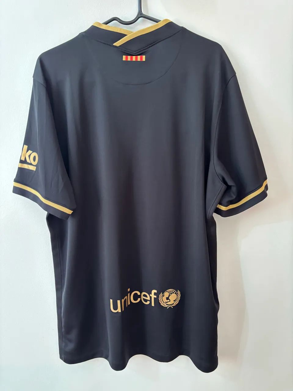 Camisa Barcelona Away 2020/21 - Foto 3