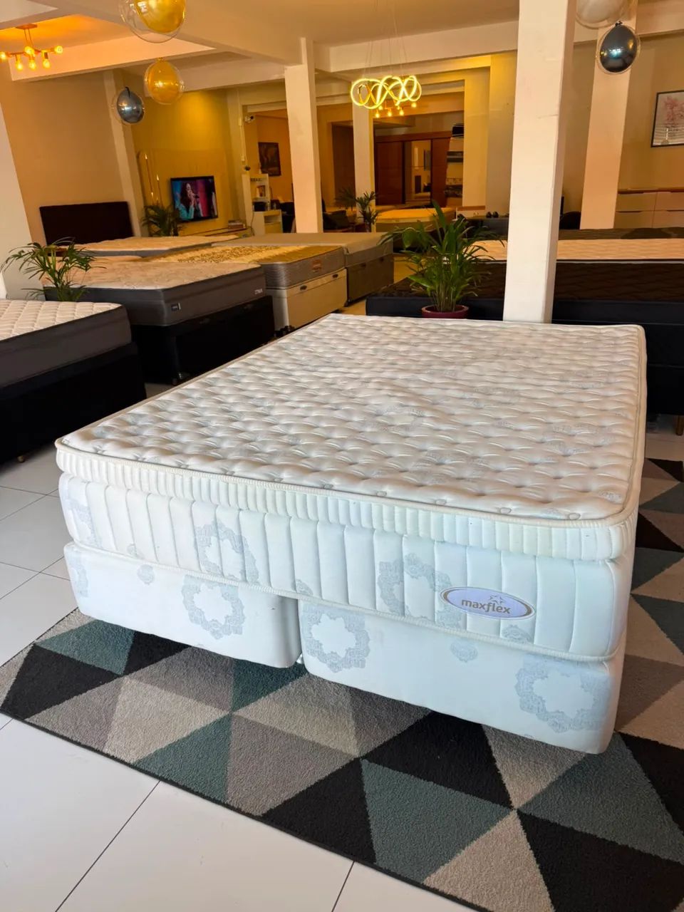 Cama box QUEEN MAXFLEX SEMINOVO TOP - Entrego!  - Foto 3