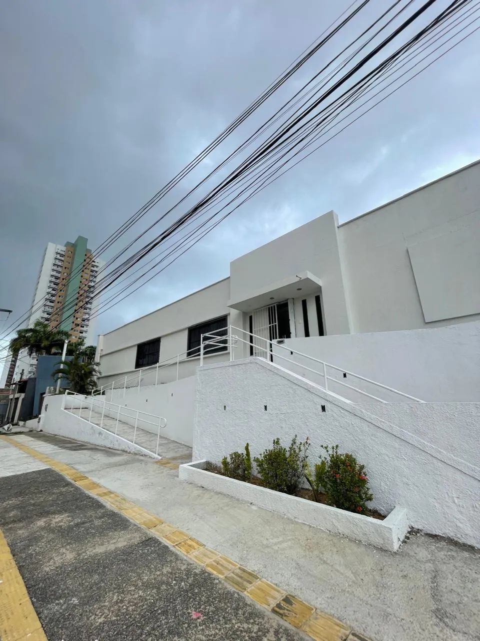 Excelente Prédio Comercial em Lagoa Nova - Av Jaguarari 