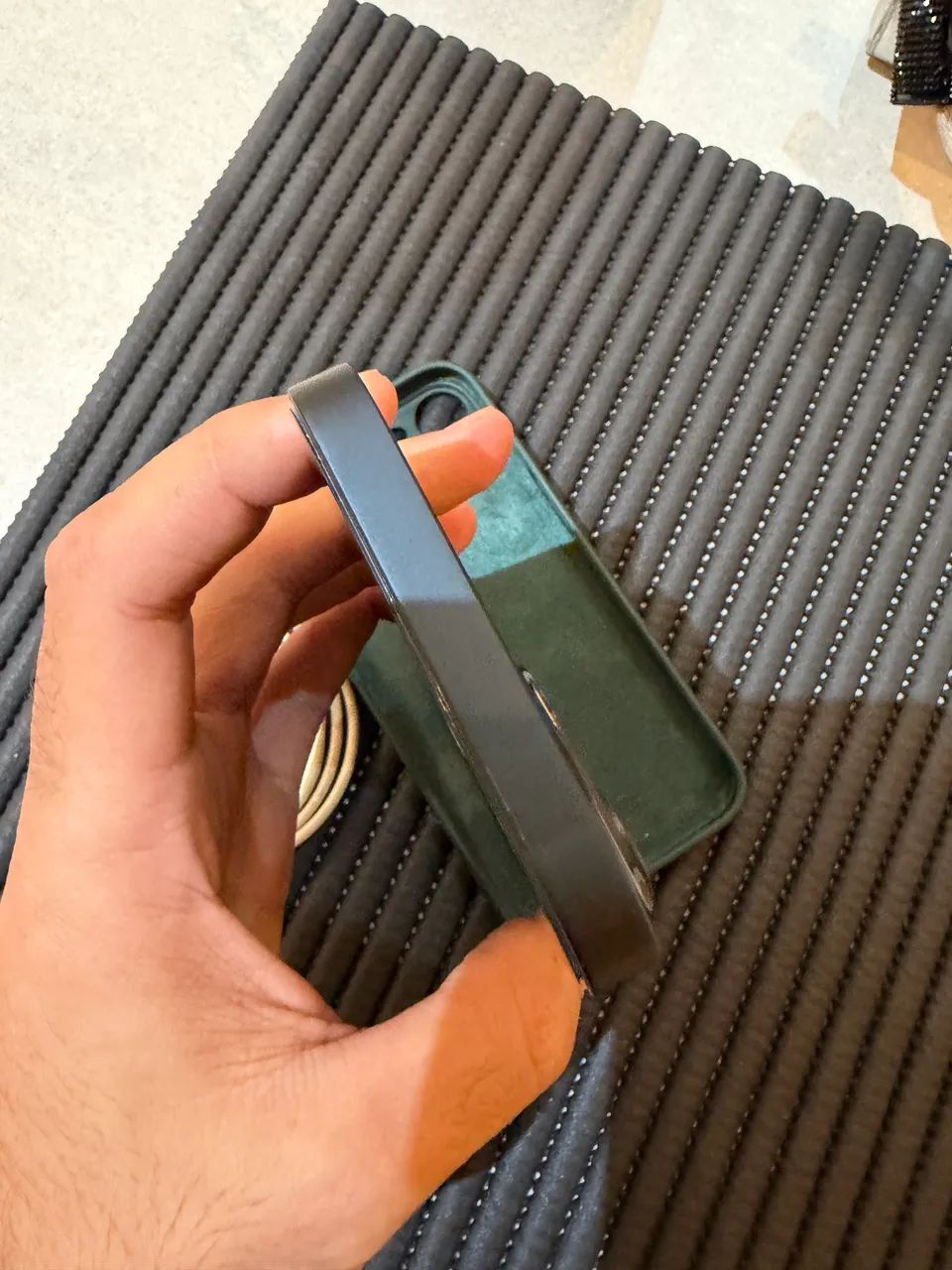 Vendo iPhone 13 128gb impecável!!  - Foto 4