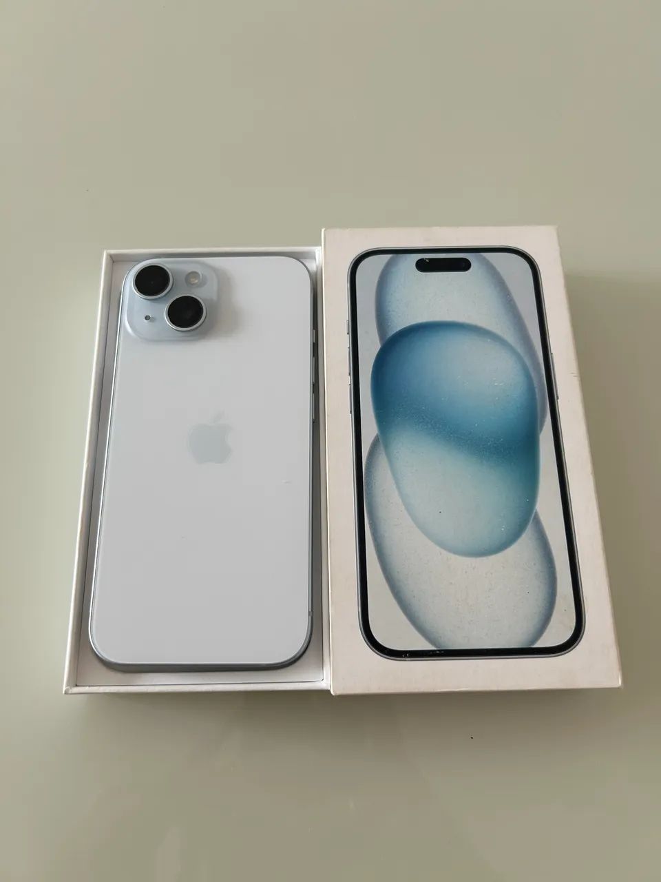 iPhone 15 128gb 100% bateria garantia até 07/2026 - Celulares e