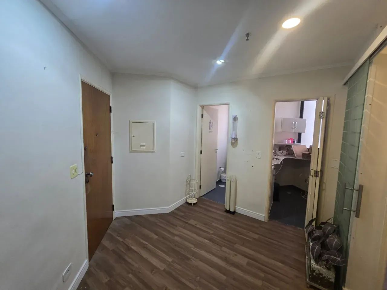 CONJUNTO COMERCIAL DE 44,5 M² NO GONZAGA, EM SANTOS/SP - Foto 3