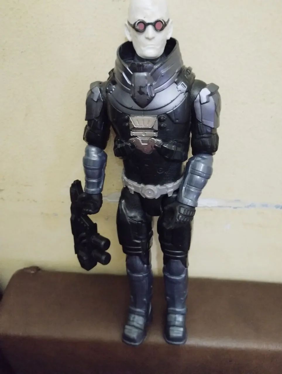 Boneco Mister Freezer Vilão Batman.