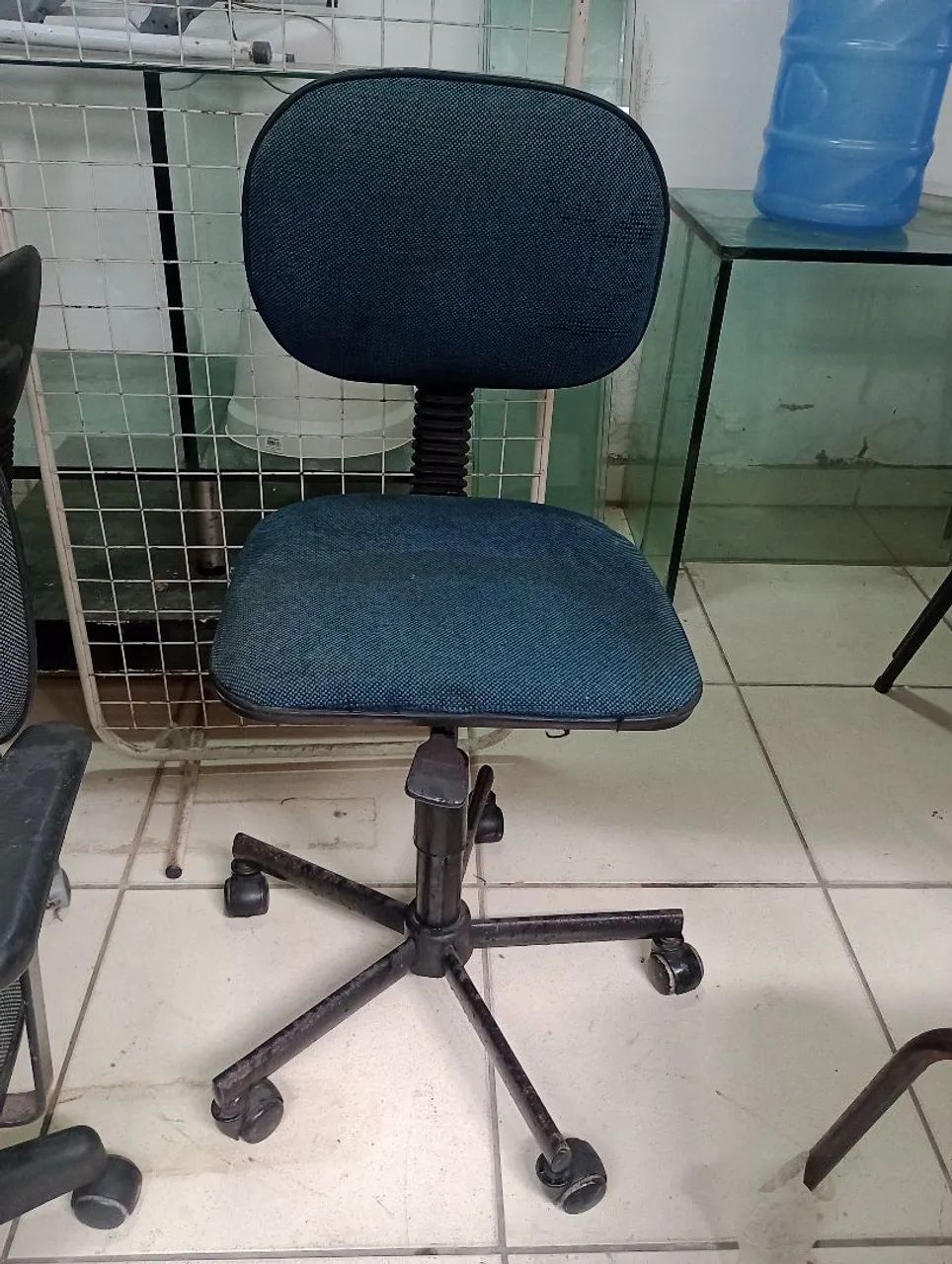 Cadeiras para escritório $50,00  - Foto 3