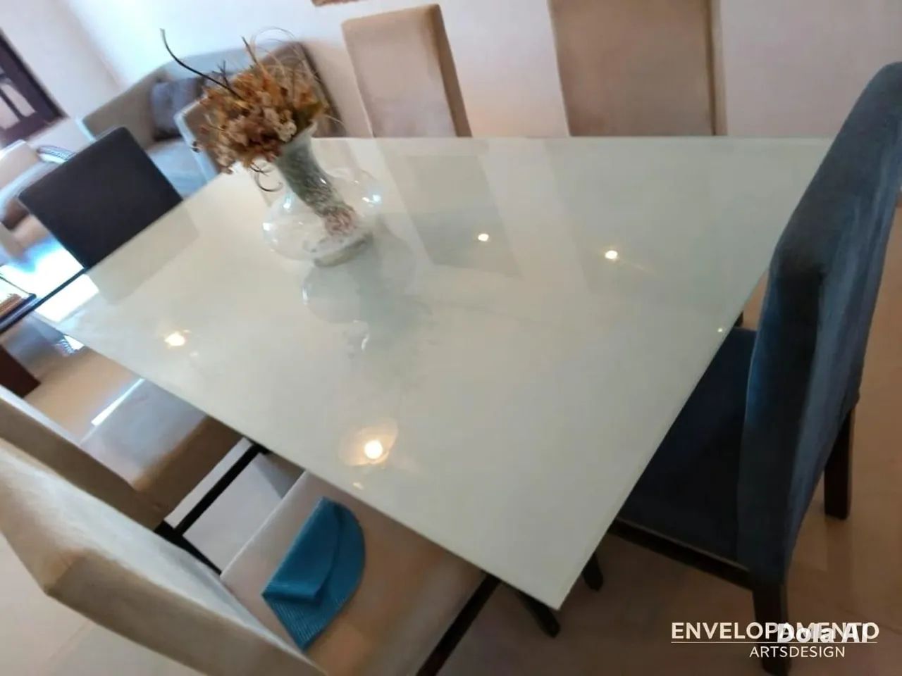 Envelopamento e laqueamento de mesa  - Foto 2