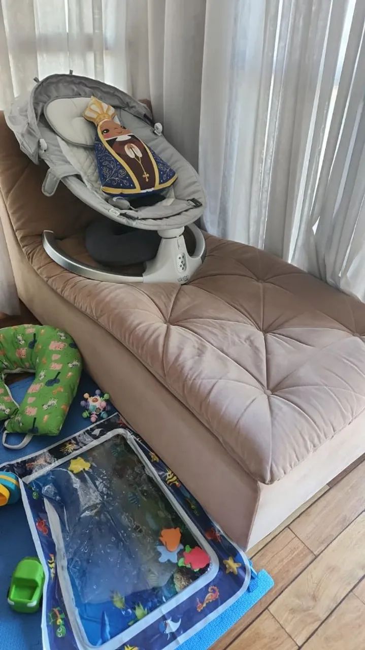 Sofá chaise + 2 lugares