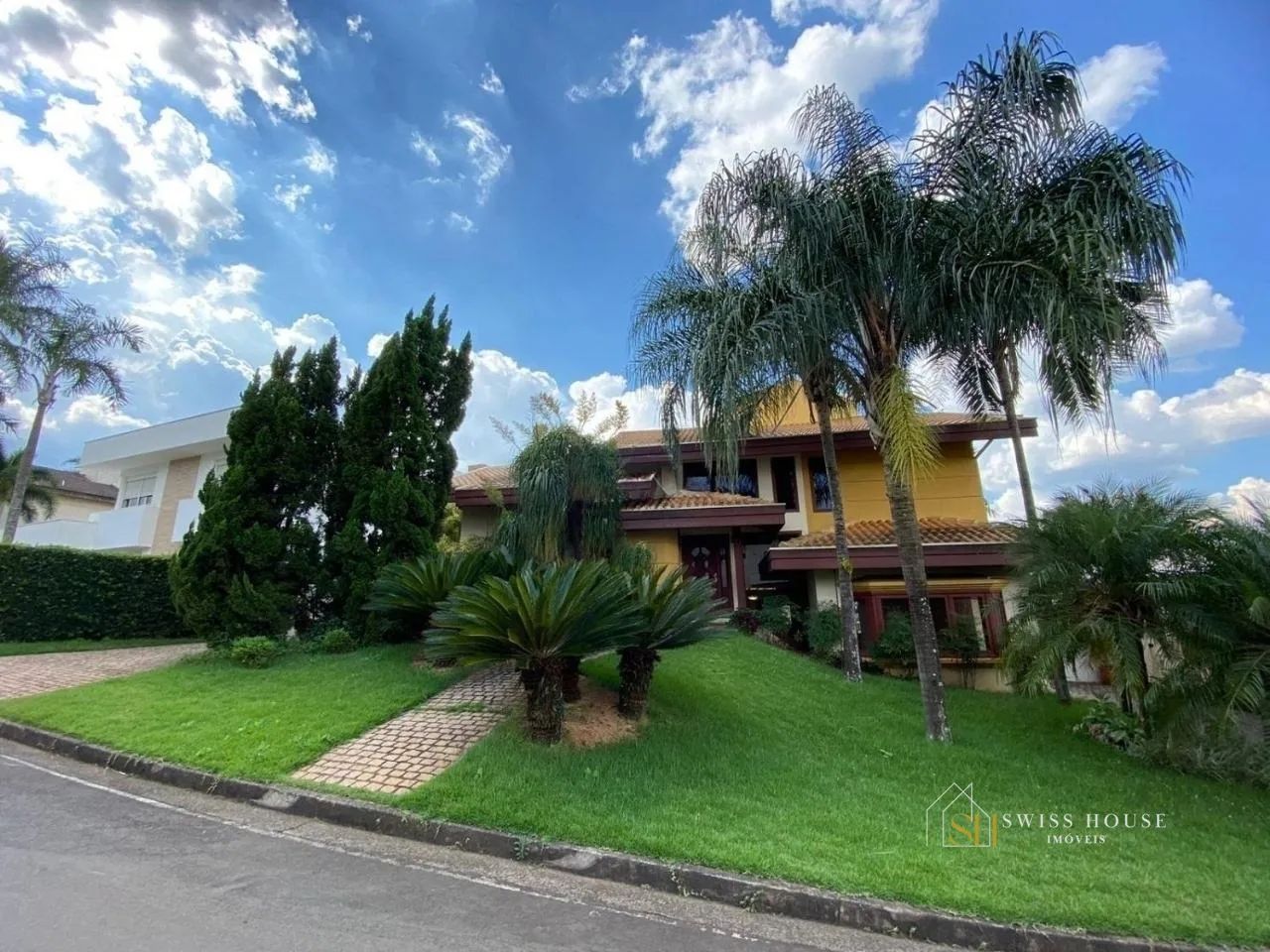 Casa à venda e para alugar no Vila Hollândia em Campinas/SP