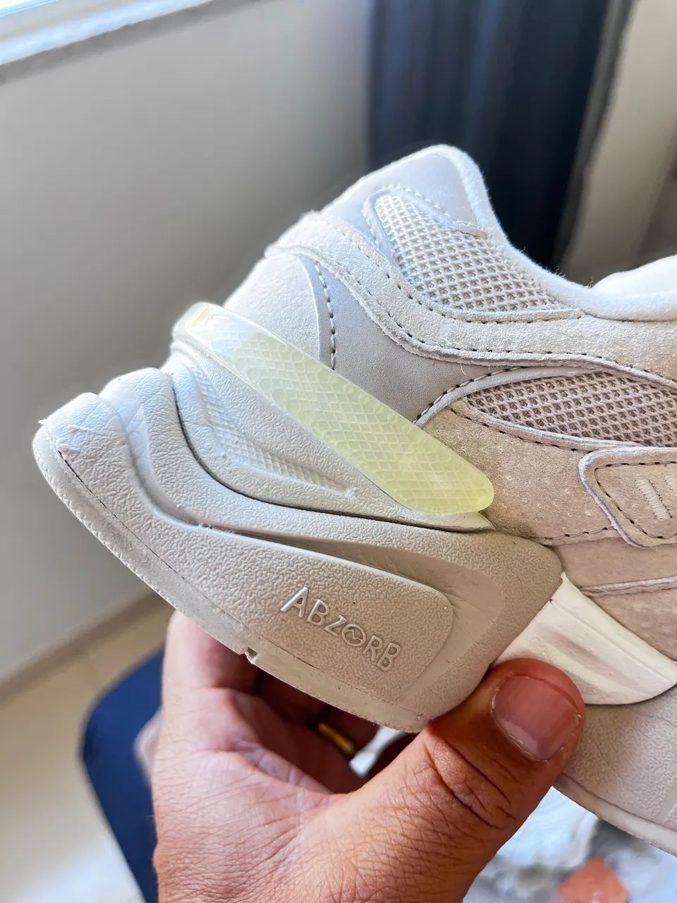 New Balance 9060 - Tam 34 BR - Semi Novo - Foto 6