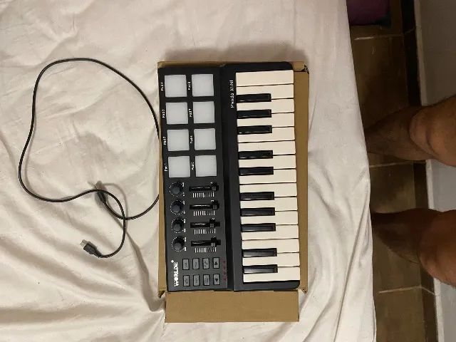 Controlador MIDI panda mini - Wordle  - Foto 2