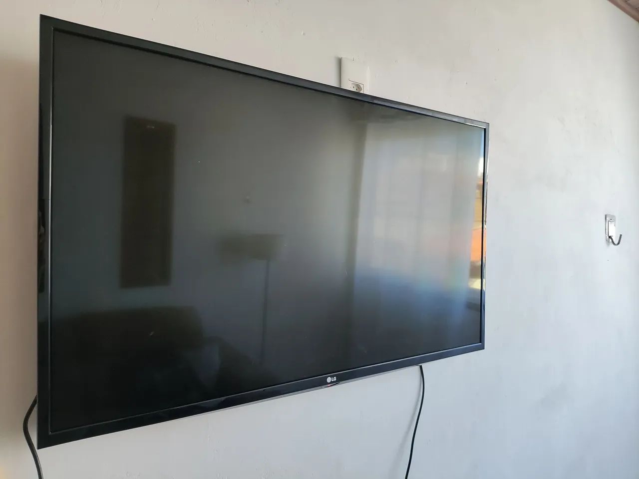 TV LG 43LH5700 Smart TV da antiga ,43 polegadas - Foto 5