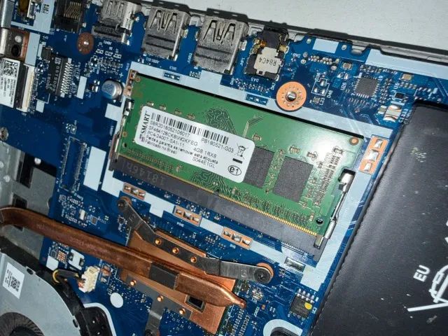 NOTEBOOK LENOVO - Foto 2
